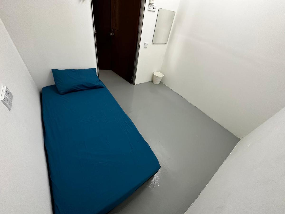 Jiaxin Dormitory-setia Indah 家馨青年旅宿