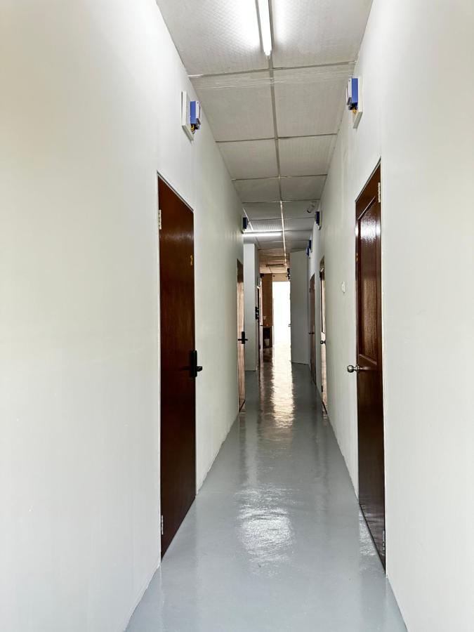 Wisma tamu Jiaxin Dormitory-setia Indah 家馨青年旅宿 Johor Bahru