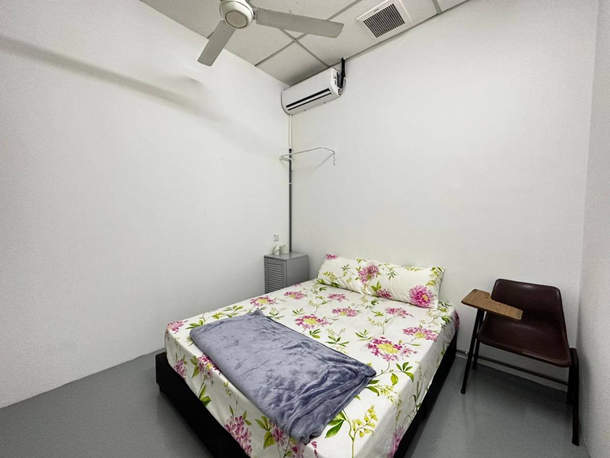 Jiaxin Dormitory-setia Indah 家馨青年旅宿 Johor Bahru